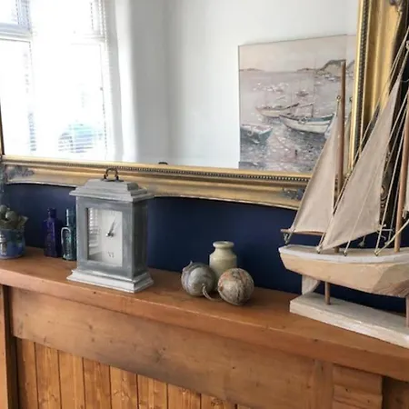 Charlotte House Holiday home *