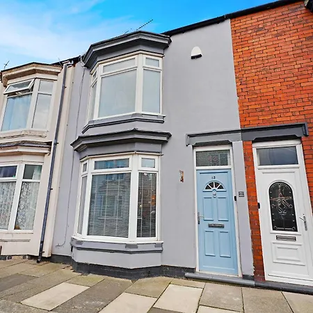 Coastal 3 Bed Ideal For Families & Contractors * 레드카
